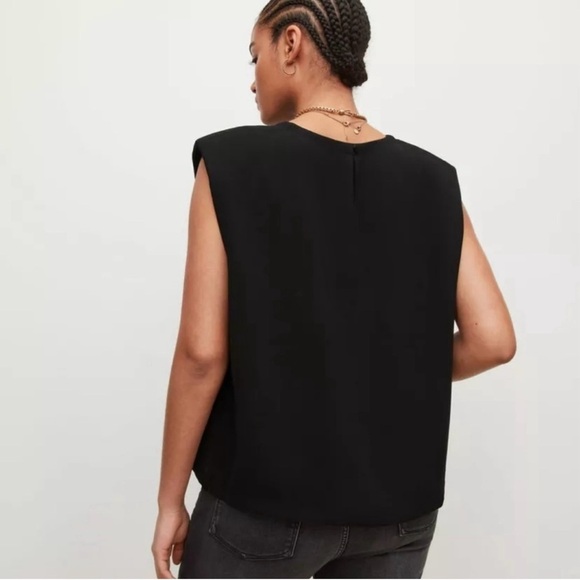 ALLSAINTS Women's Padded Shoulders Relaxed Crewneck Black Sleeveless Blouse Sz 4 - Picture 8 of 15